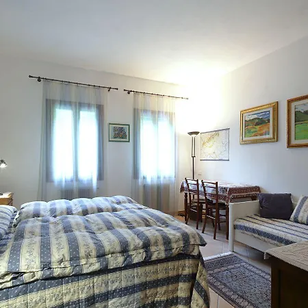 La Casa In Collina Alojamento de Acomodação e Pequeno-almoço